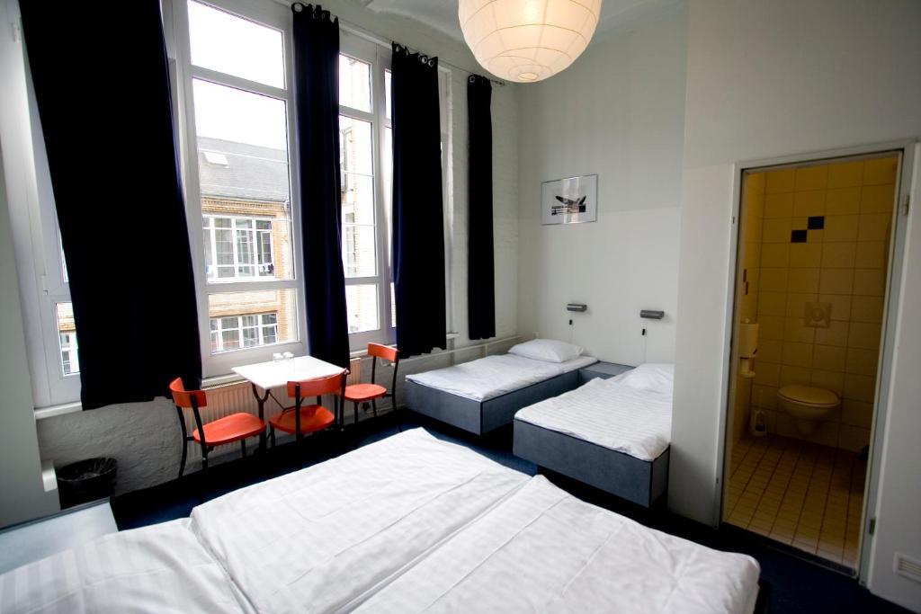 Hotel Transit Berlin Pokój zdjęcie