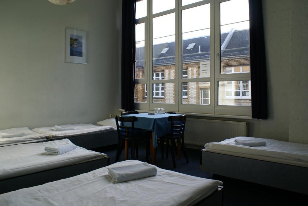 Hotel Transit Berlin Pokój zdjęcie